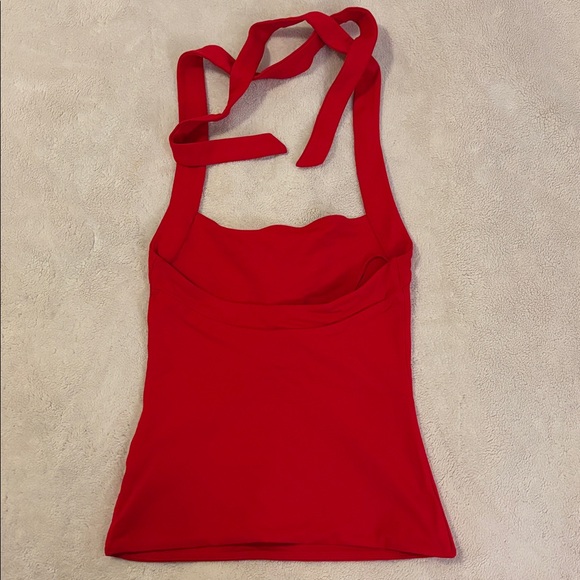 Aritzia Original Contour Optimum Halter Top - Picture 2 of 3